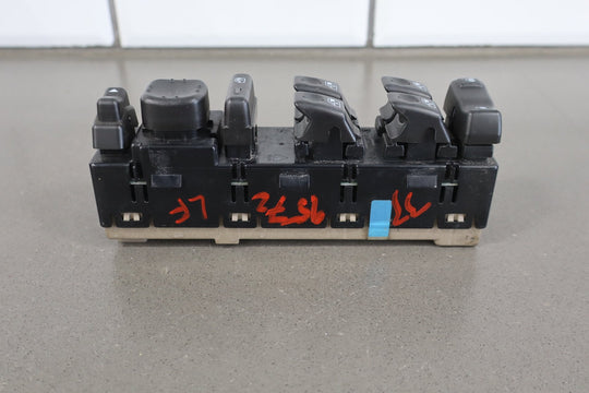2003 - 2007 Hummer H2 - Left Front Window Switch