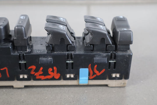 2003 - 2007 Hummer H2 - Left Front Window Switch