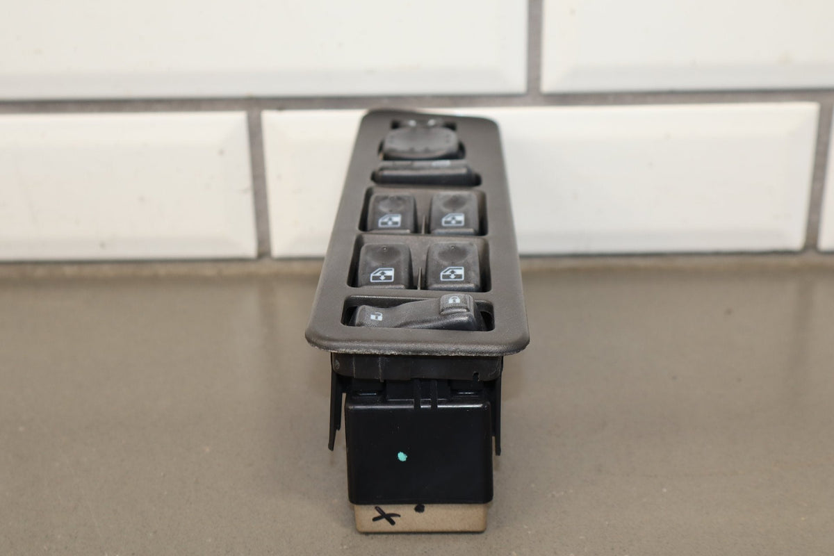 2003-2007 Hummer H2 - Left Front Window Switch W/ Bezel Wheat