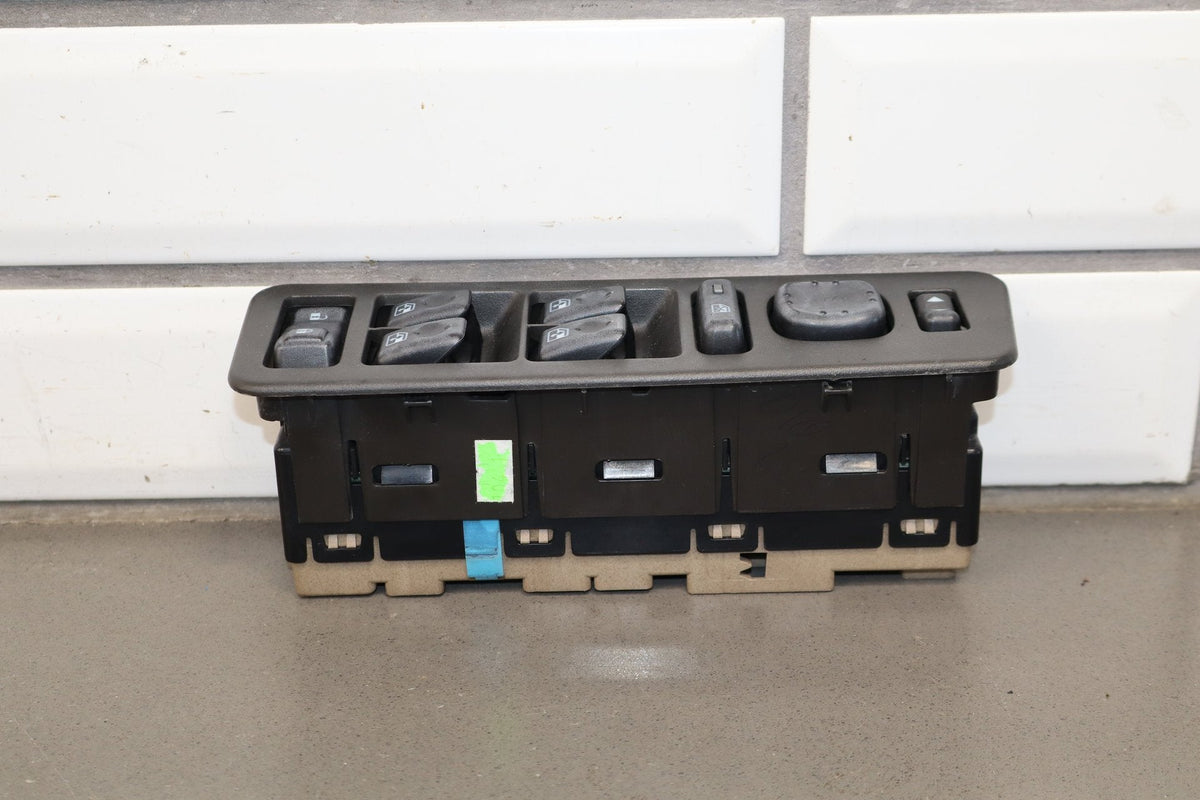2003-2007 Hummer H2 - Left Front Window Switch W/ Bezel Wheat