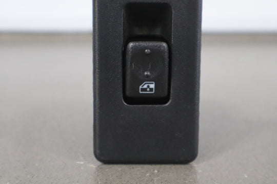 2003 - 2007 Hummer H2 - Left or Right Rear Window Switch 15093146