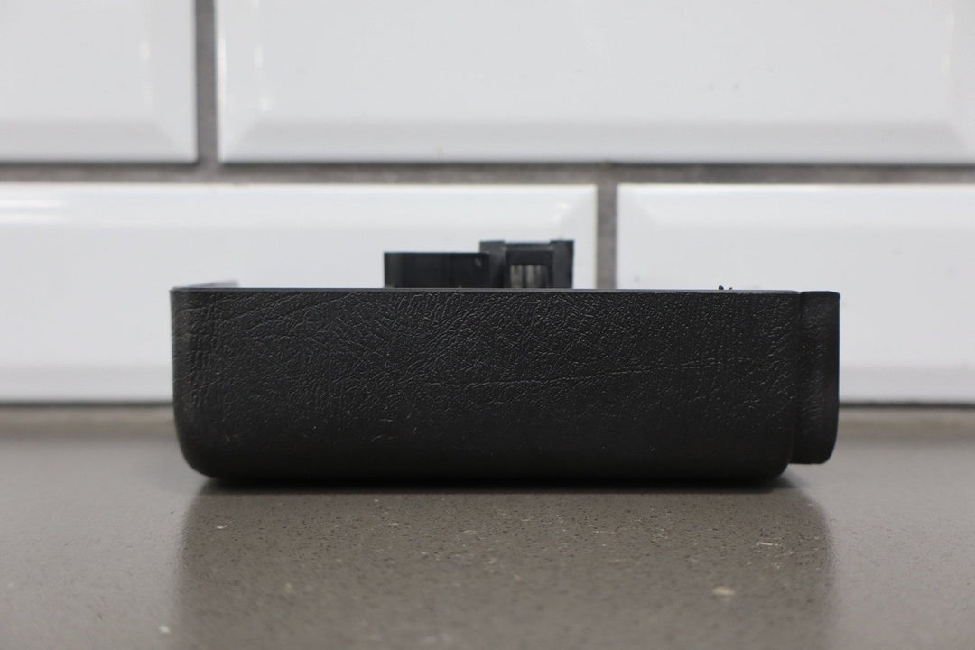 2003 - 2007 Hummer H2 - Left or Right Rear Window Switch 15093146