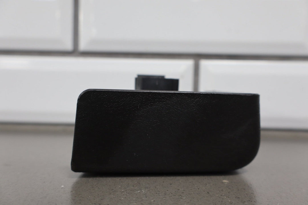 2003 - 2007 Hummer H2 - Left or Right Rear Window Switch 15093146