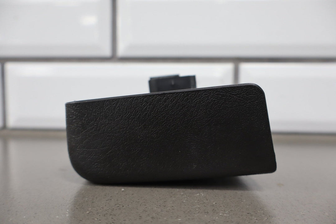 2003 - 2007 Hummer H2 - Left or Right Rear Window Switch 15093146