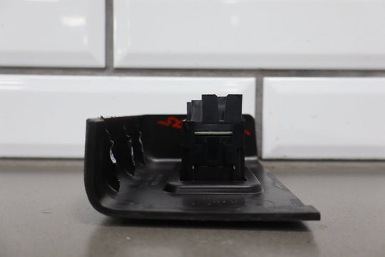 2003 - 2007 Hummer H2 - Left or Right Rear Window Switch 15093146