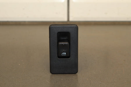 2003-2007 Hummer H2 - Left or Right Rear Window Switch