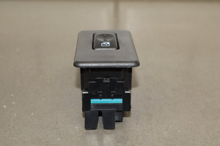 2003-2007 Hummer H2 - Left or Right Rear Window Switch