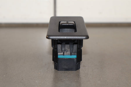 2003-2007 Hummer H2 - Left or Right Rear Window Switch