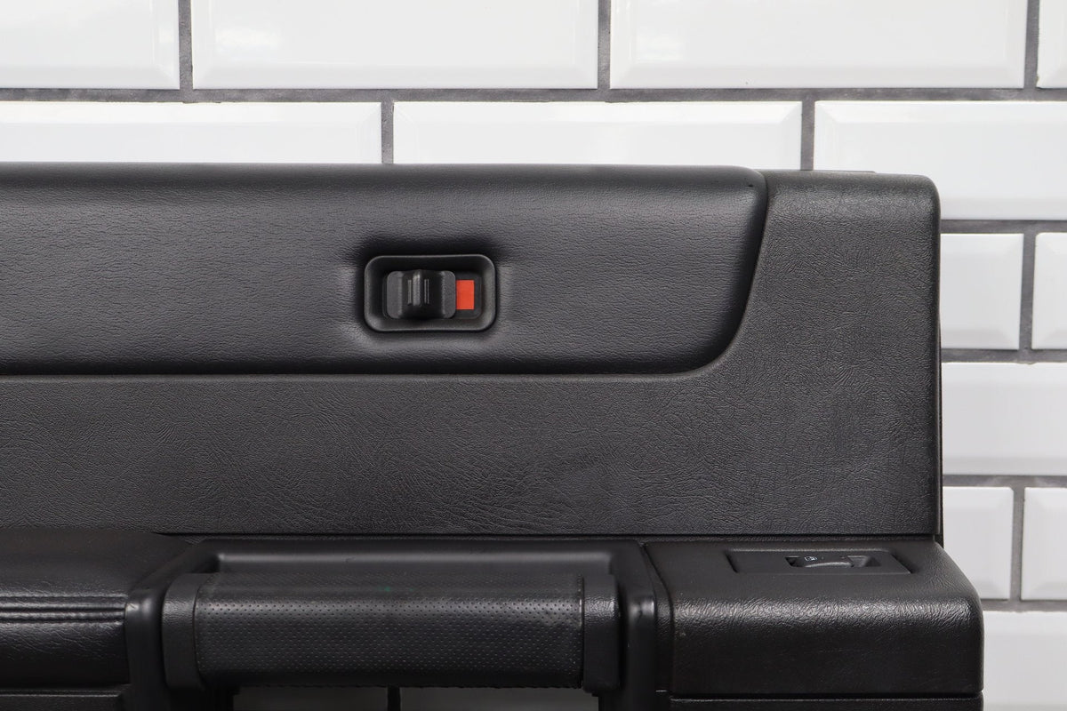 2003-2007 Hummer H2 Left Rear Door Panel Black 482