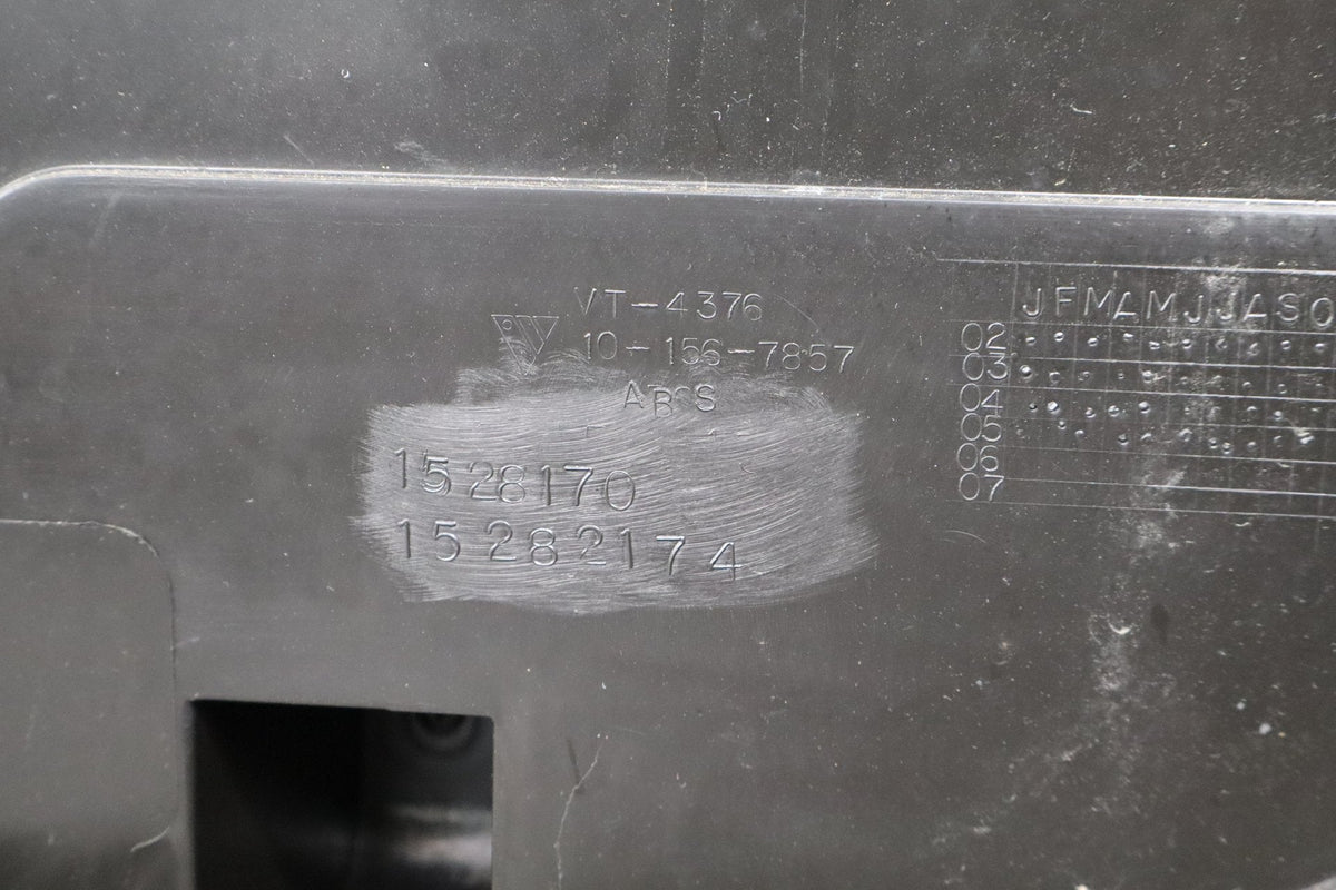 2003-2007 Hummer H2 Left Rear Door Panel Black 482