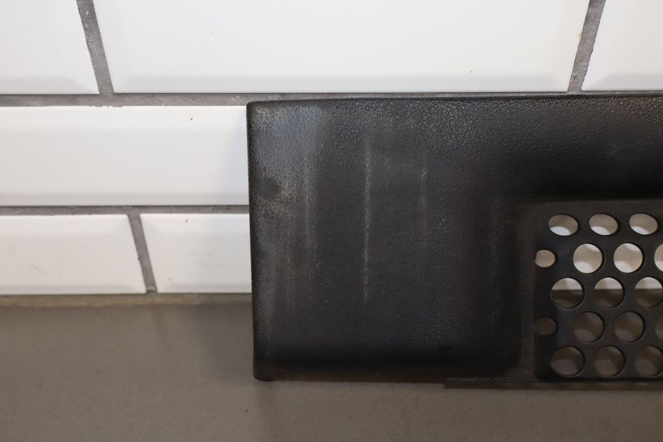 2003-2007 Hummer H2 Lower Front Grille 15078156