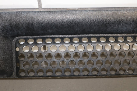 2003-2007 Hummer H2 Lower Grille 15078155