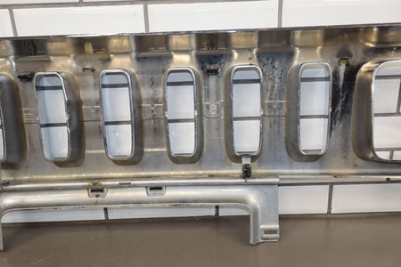 2003-2007 Hummer H2 Main Chrome Radiator Grille 15777617 - Chips, Bubbling