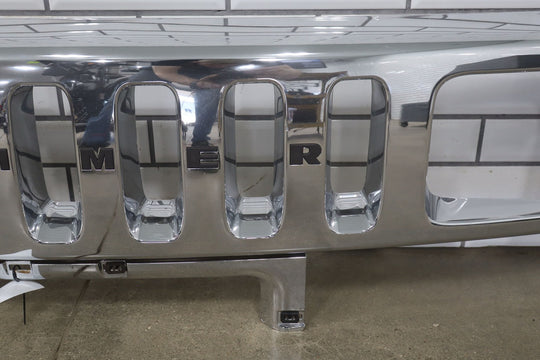 2003 - 2007 Hummer H2 OEM Upper Headlight Bumper Chrome Grille *1 Broken Tab*