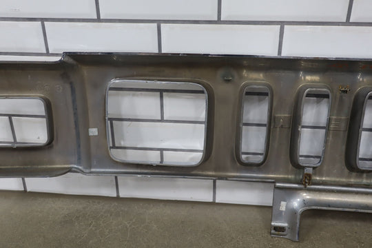 2003 - 2007 Hummer H2 OEM Upper Headlight Bumper Chrome Grille *1 Broken Tab*