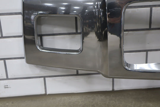 2003 - 2007 Hummer H2 OEM Upper Headlight Bumper Chrome Grille *1 Broken Tab*