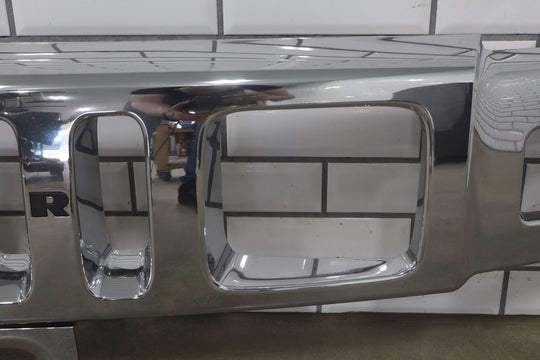 2003 - 2007 Hummer H2 OEM Upper Headlight Bumper Chrome Grille *1 Broken Tab*