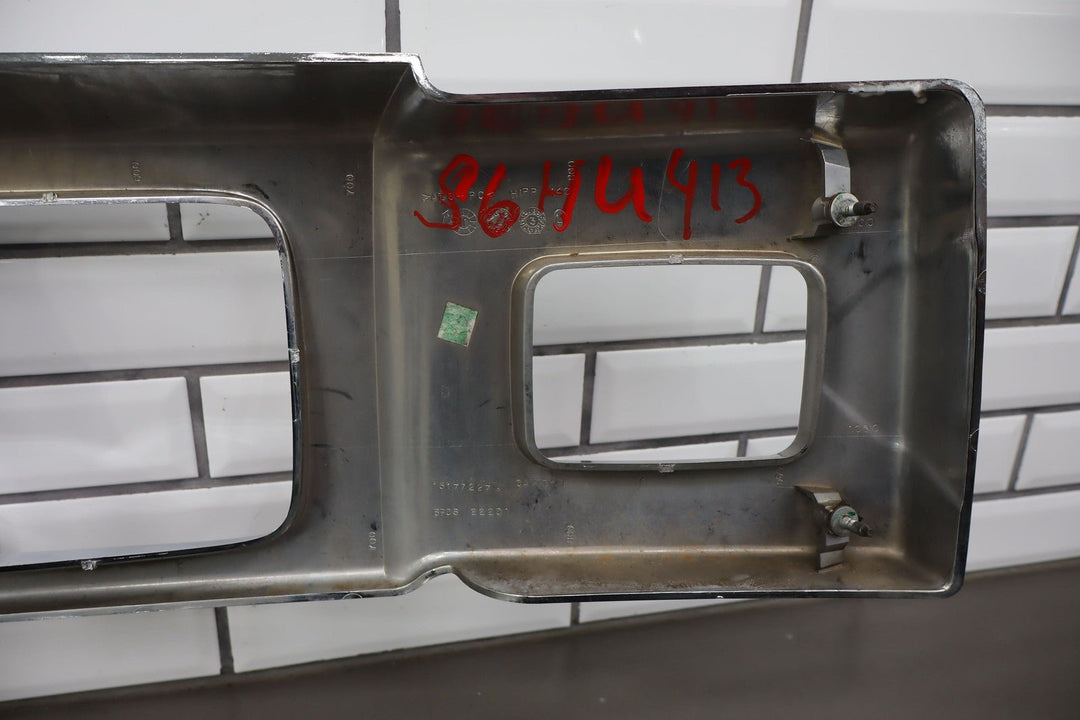 2003 - 2007 Hummer H2 OEM Upper Headlight Bumper Chrome Grille