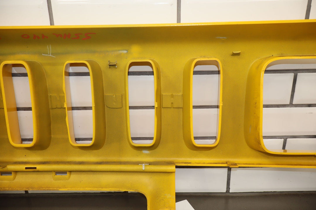 2003 - 2007 Hummer H2 OEM Upper Headlight Bumper Grille