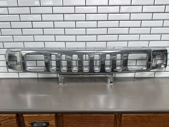 2003 - 2007 Hummer H2 OEM Upper Headlight Bumper Grille (Chrome) *Weathered*