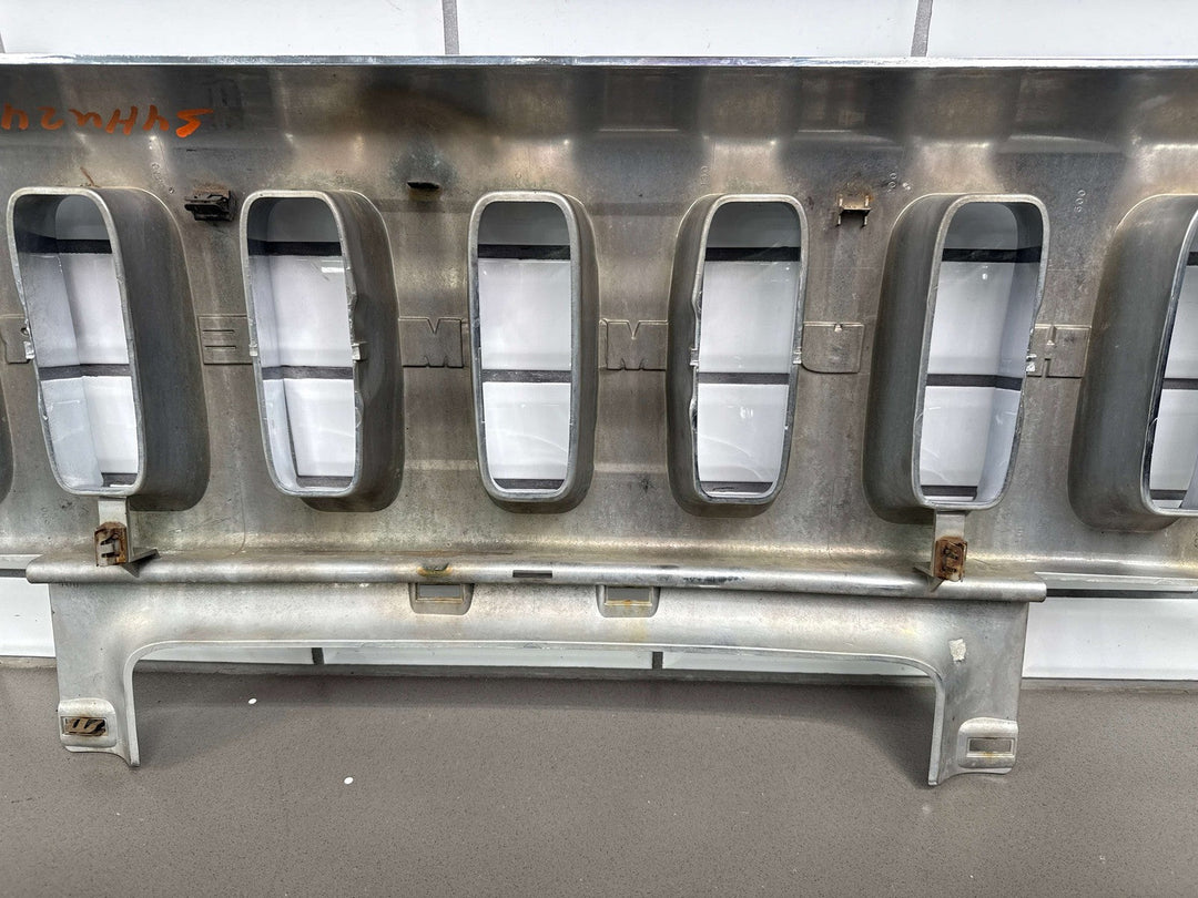 2003 - 2007 Hummer H2 OEM Upper Headlight Bumper Grille (Chrome) *Weathered*