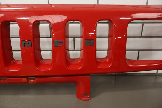 2003 - 2007 Hummer H2 OEM Upper Headlight Bumper Grille *Damaged Tabs*