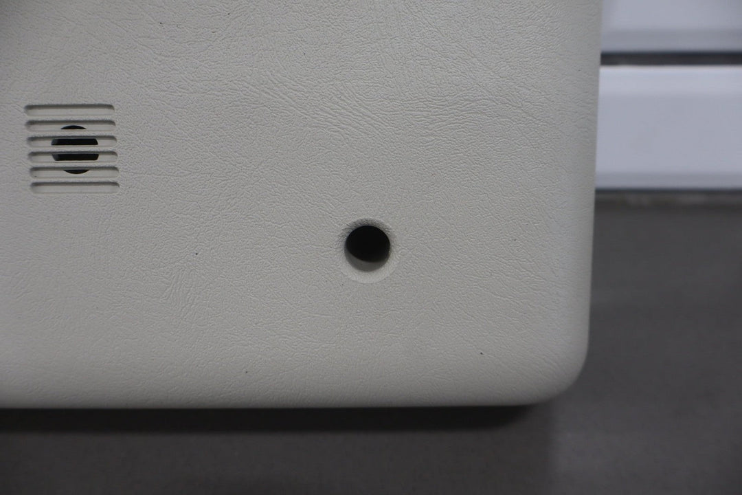 2003 - 2007 Hummer H2 Overhead Roof Console - With Sunroof