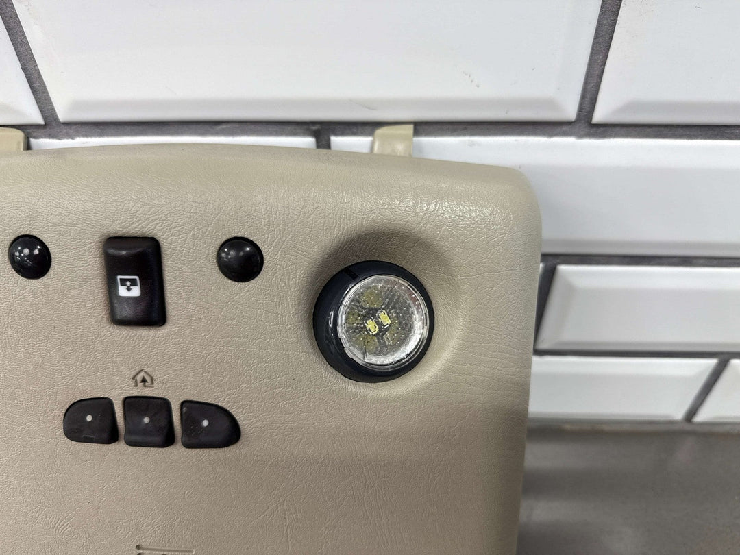 2003 - 2007 Hummer H2 Overhead Roof Console - With Sunroof