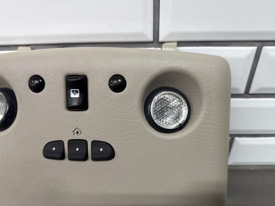 2003 - 2007 Hummer H2 Overhead Roof Console - With Sunroof