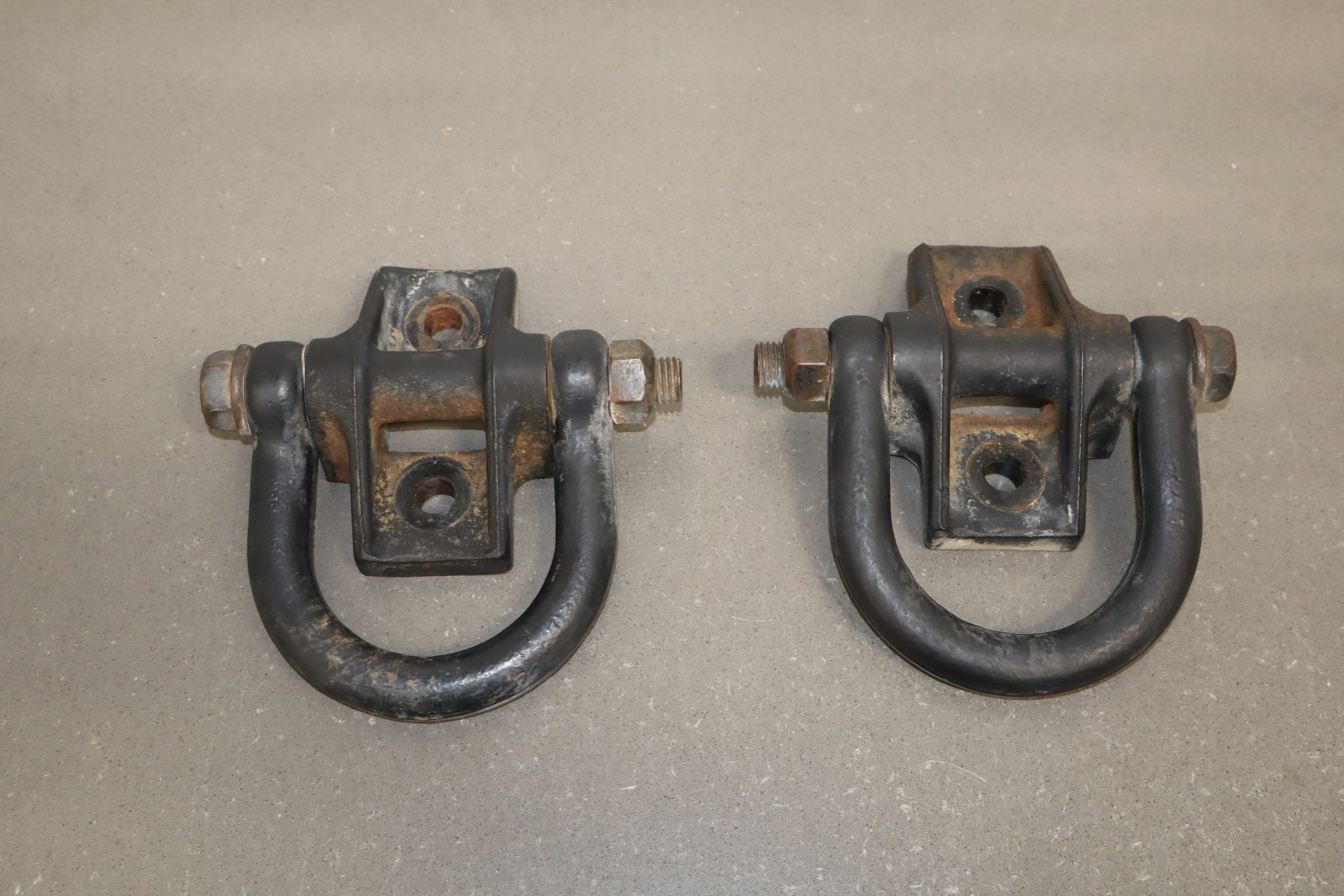 2003-2007 Hummer H2- Pair- Rear Tow Hooks