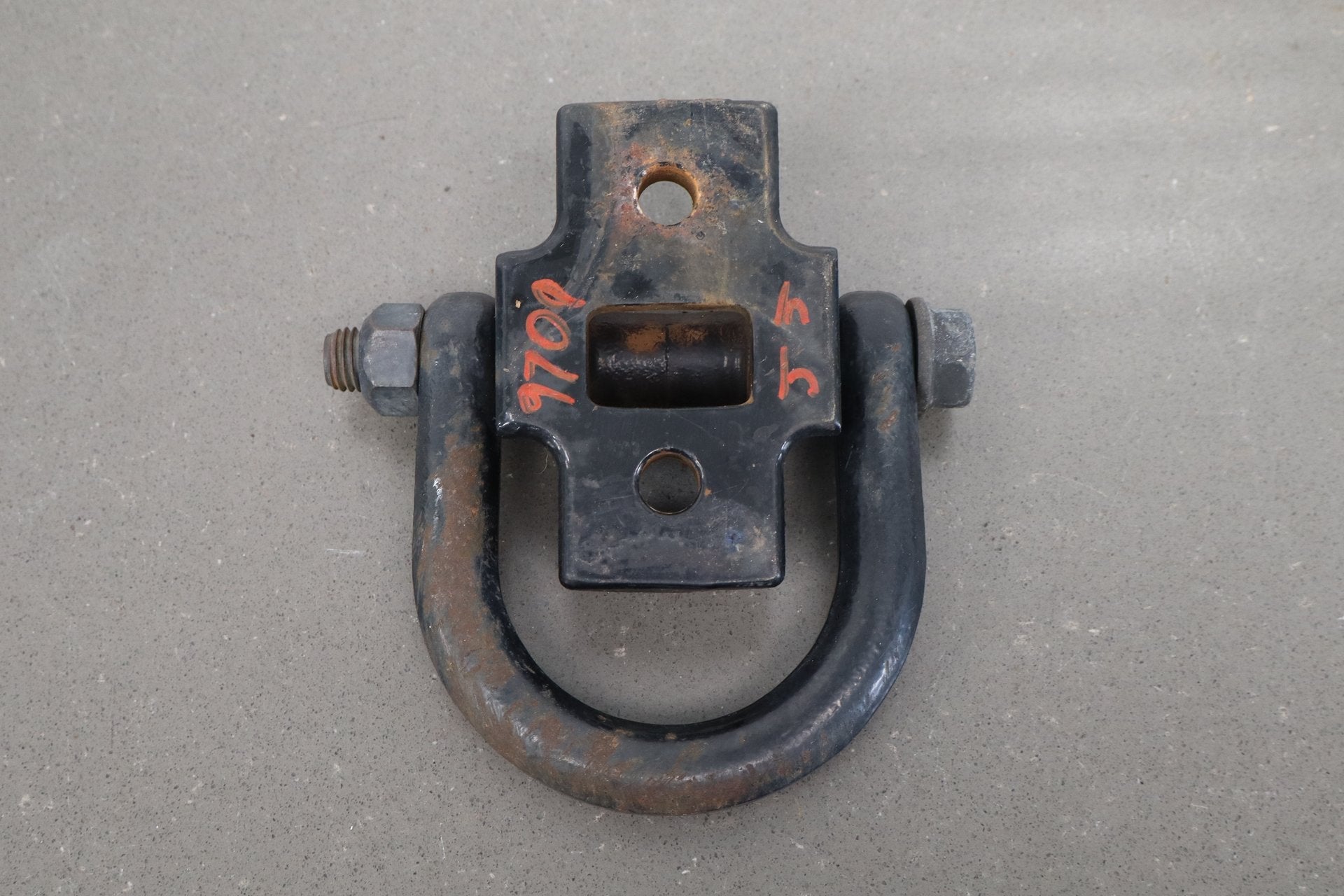 2003-2007 Hummer H2 - Pair - Rear Tow Hooks