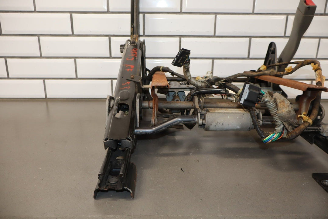2003 - 2007 Hummer H2 Passenger Front Seat Track 19127253
