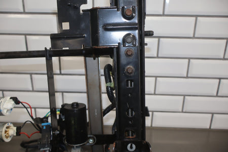2003-2007 Hummer H2 Passenger Front Seat Track 19127253