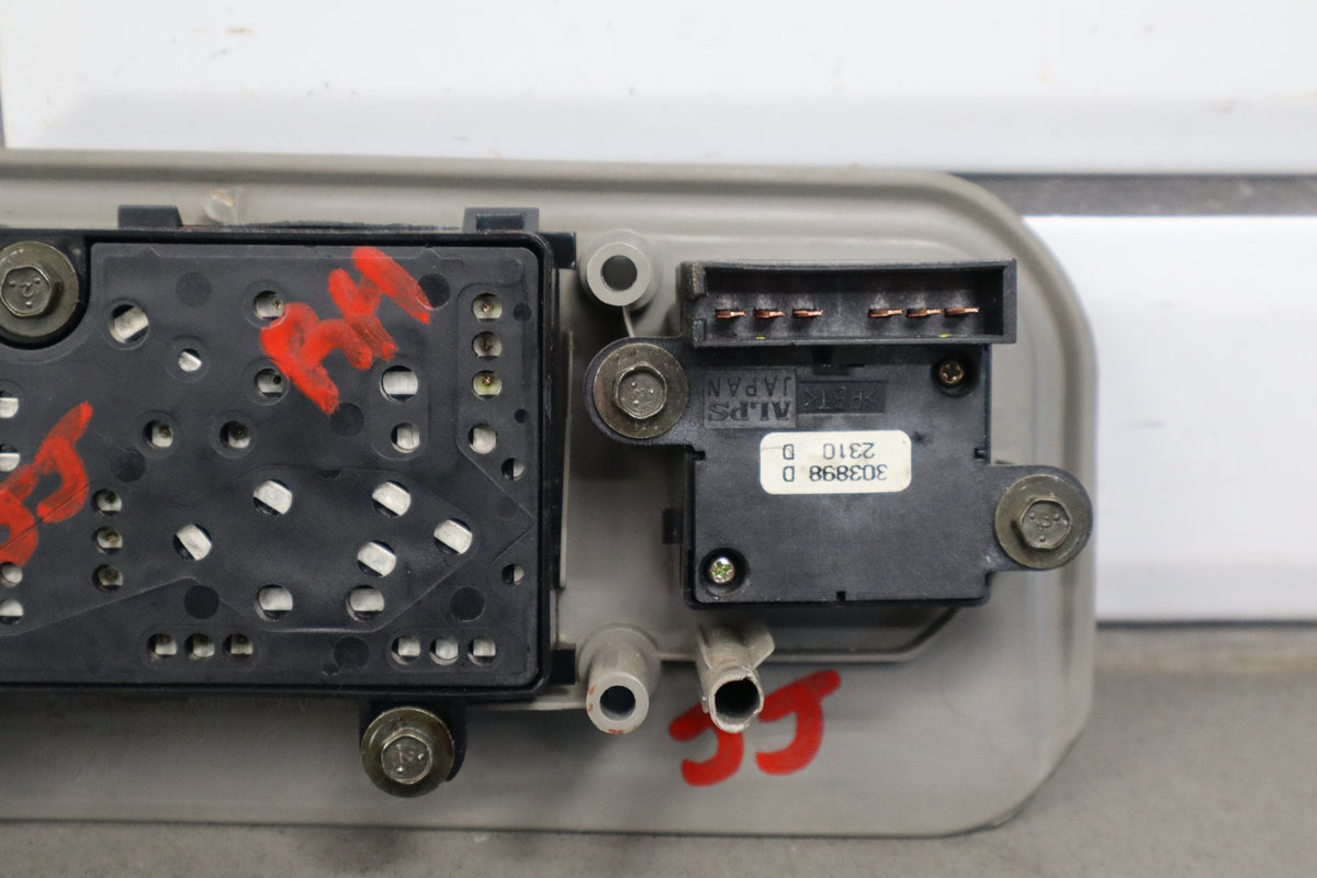 2003-2007 Hummer H2 - Passenger Right Power Seat Adjuster Switch W/ Bezel