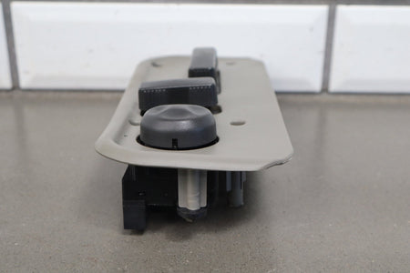 2003-2007 Hummer H2 - Passenger Right Power Seat Adjuster Switch W/ Bezel
