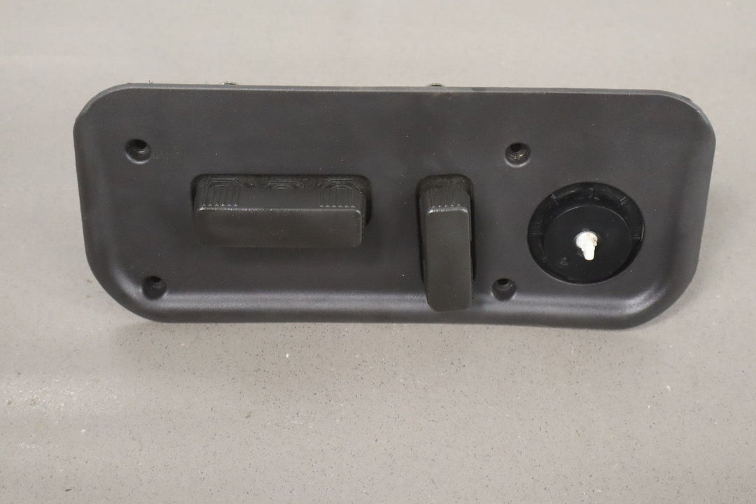2003 - 2007 Hummer H2 Passenger Right RH Front Seat Switch