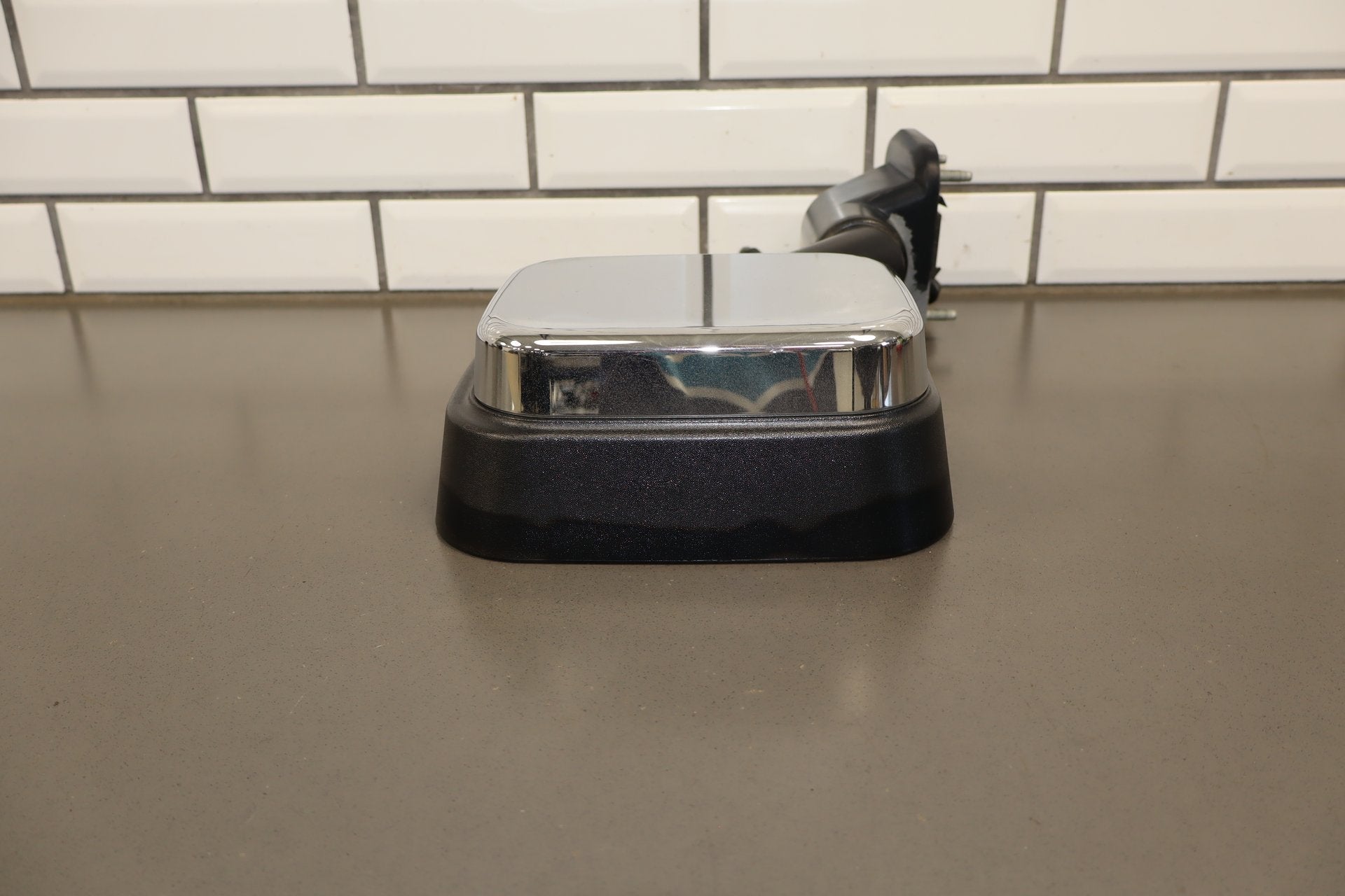 2003-2007 Hummer H2 Power Left Door Mirror Chrome Trim