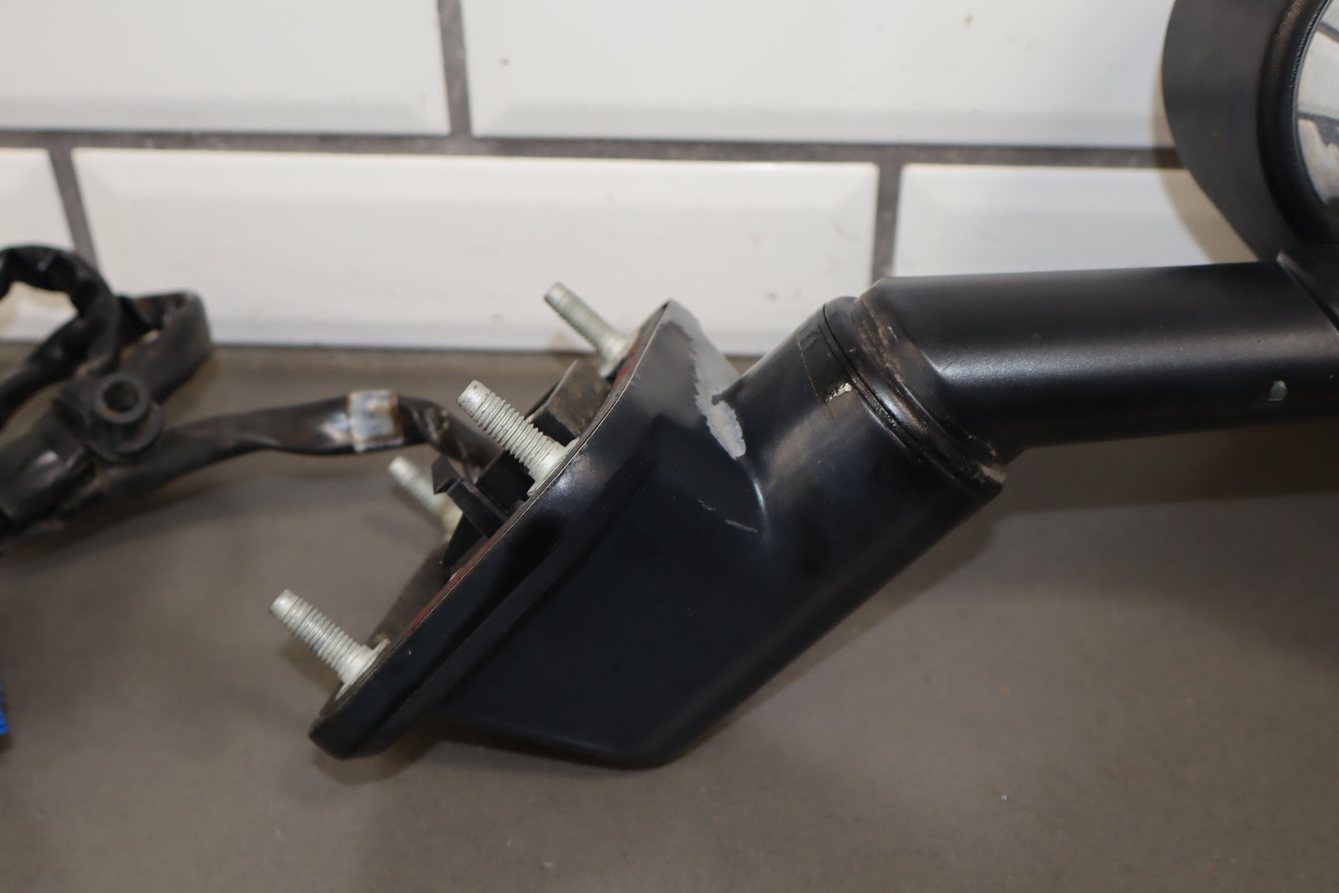2003-2007 Hummer H2 Power Left Door Mirror Chrome Trim