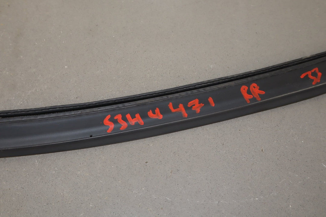 2003 - 2007 Hummer H2 Quarter Panel to Right Rear Door Seal OEM
