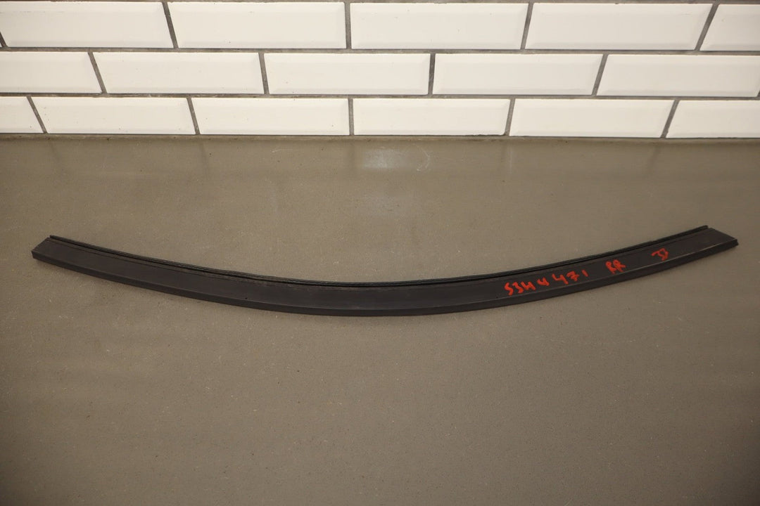 2003 - 2007 Hummer H2 Quarter Panel to Right Rear Door Seal OEM