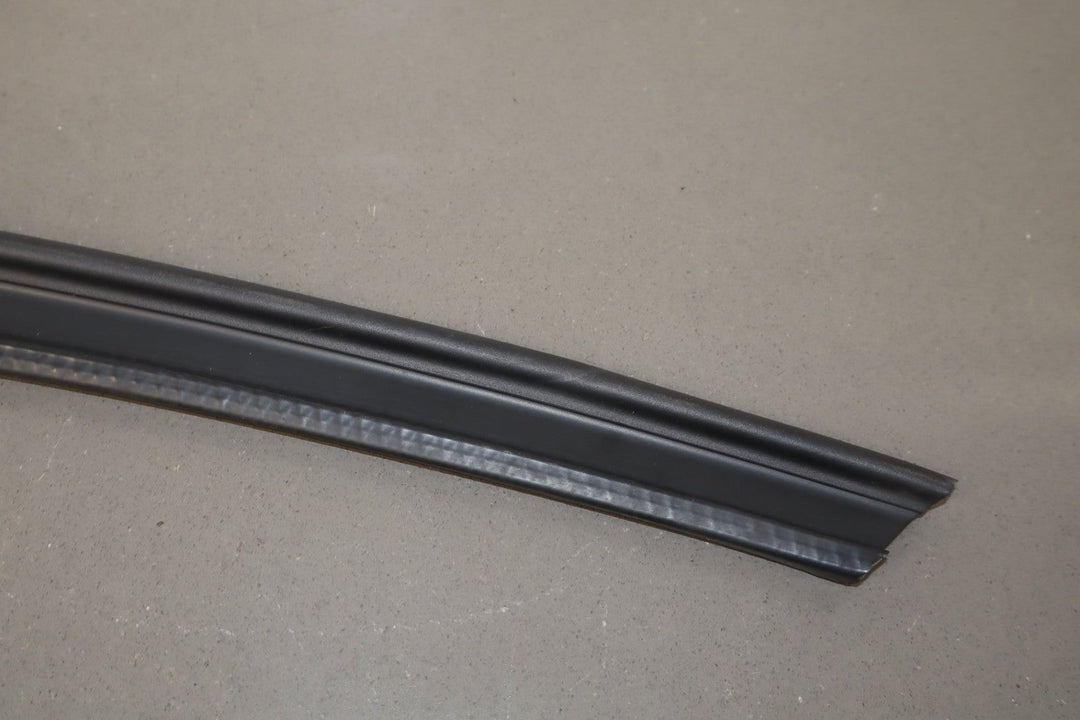 2003 - 2007 Hummer H2 Quarter Panel to Right Rear Door Seal OEM