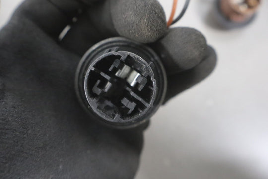 2003 - 2007 Hummer H2 - RH Passenger Taillight Wiring Harness 12335953