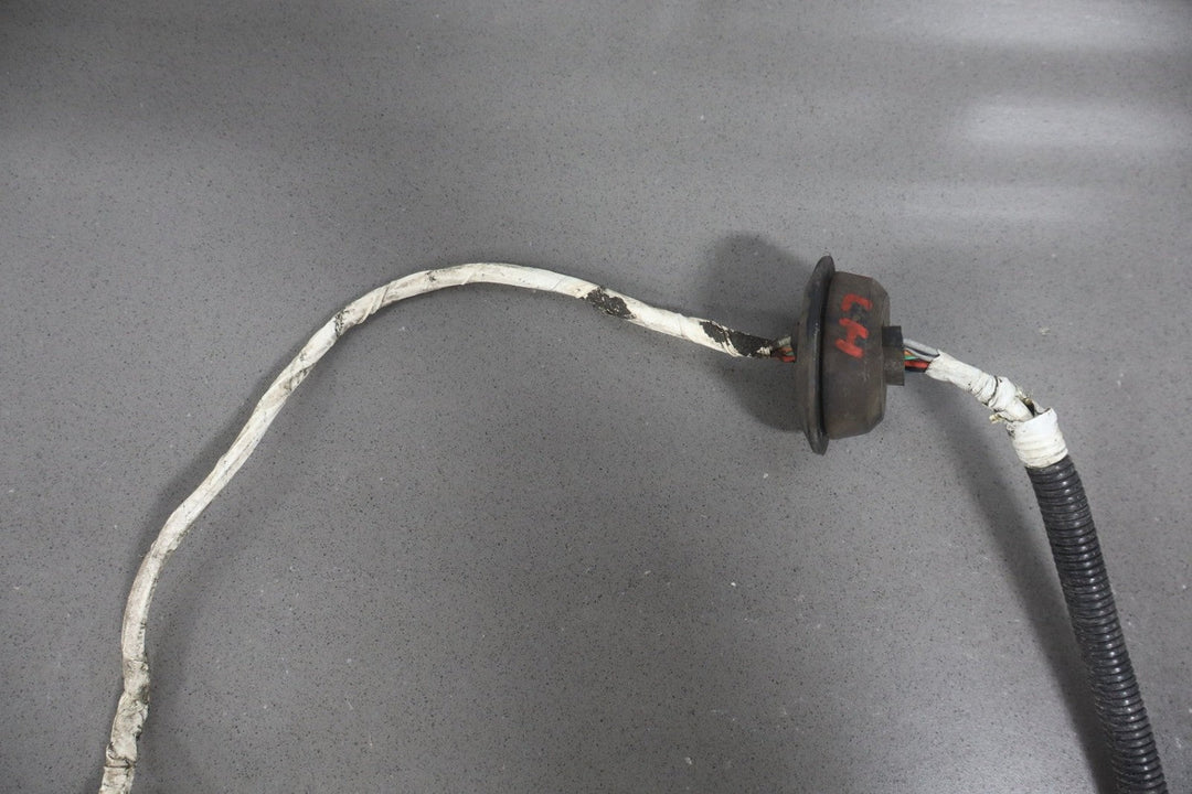 2003 - 2007 Hummer H2 - RH Passenger Taillight Wiring Harness 12335953