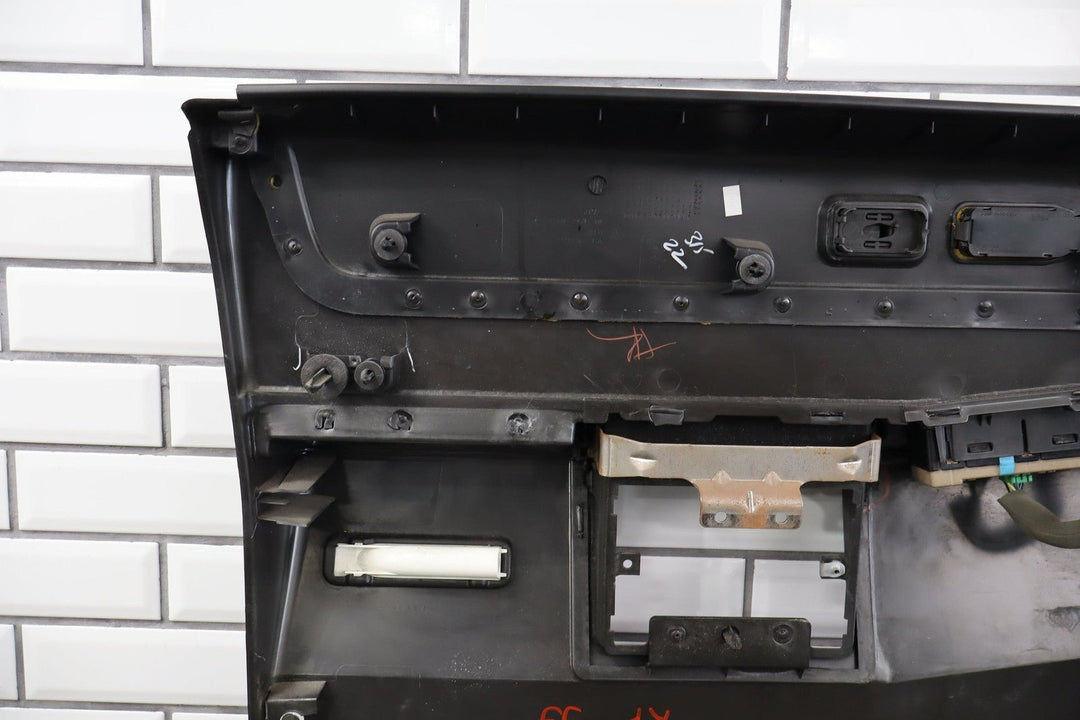 2003 - 2007 Hummer H2 - Right Front Door Trim Panel 15846874