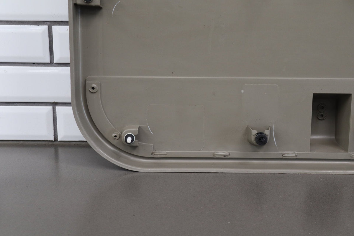 2003-2007 Hummer H2 - Right Front Door Trim Panel 15846874
