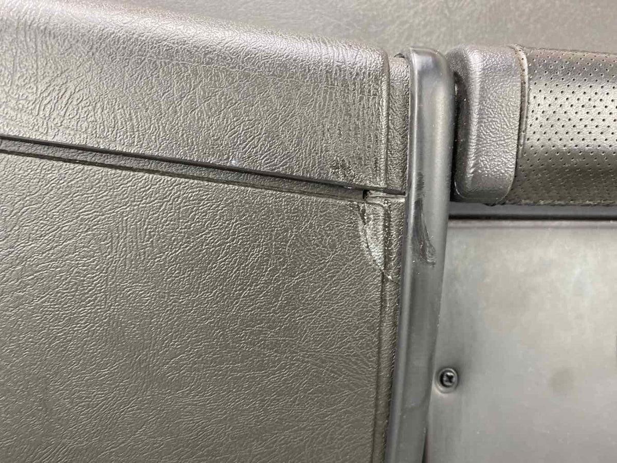 2003-2007 Hummer H2- Right Front Door Trim Panel 15846874