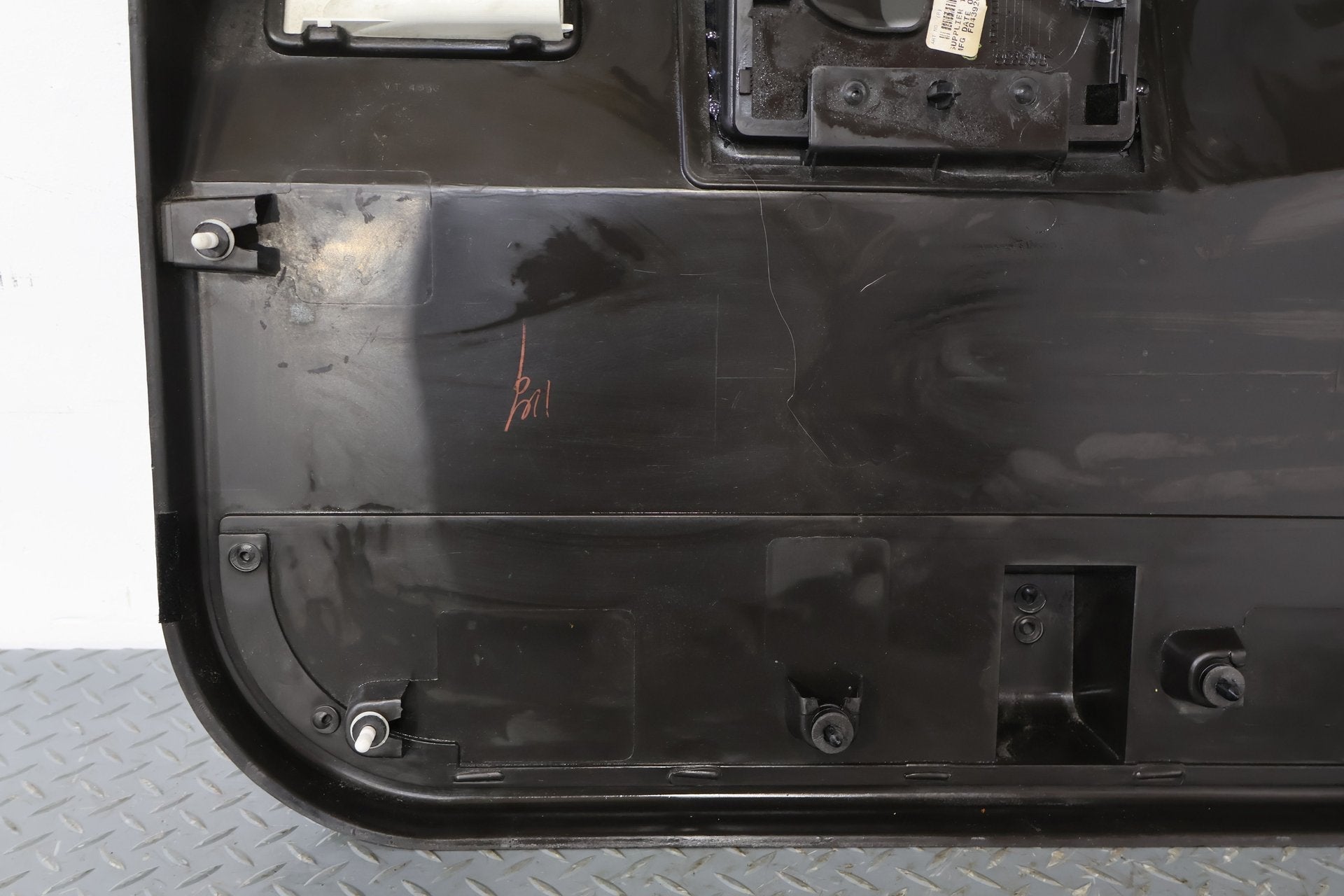 2003-2007 Hummer H2- Right Front Door Trim Panel Black 482 15846874
