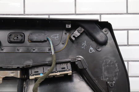 2003-2007 Hummer H2 - Right Front Door Trim Panel Ebony 48 15846874