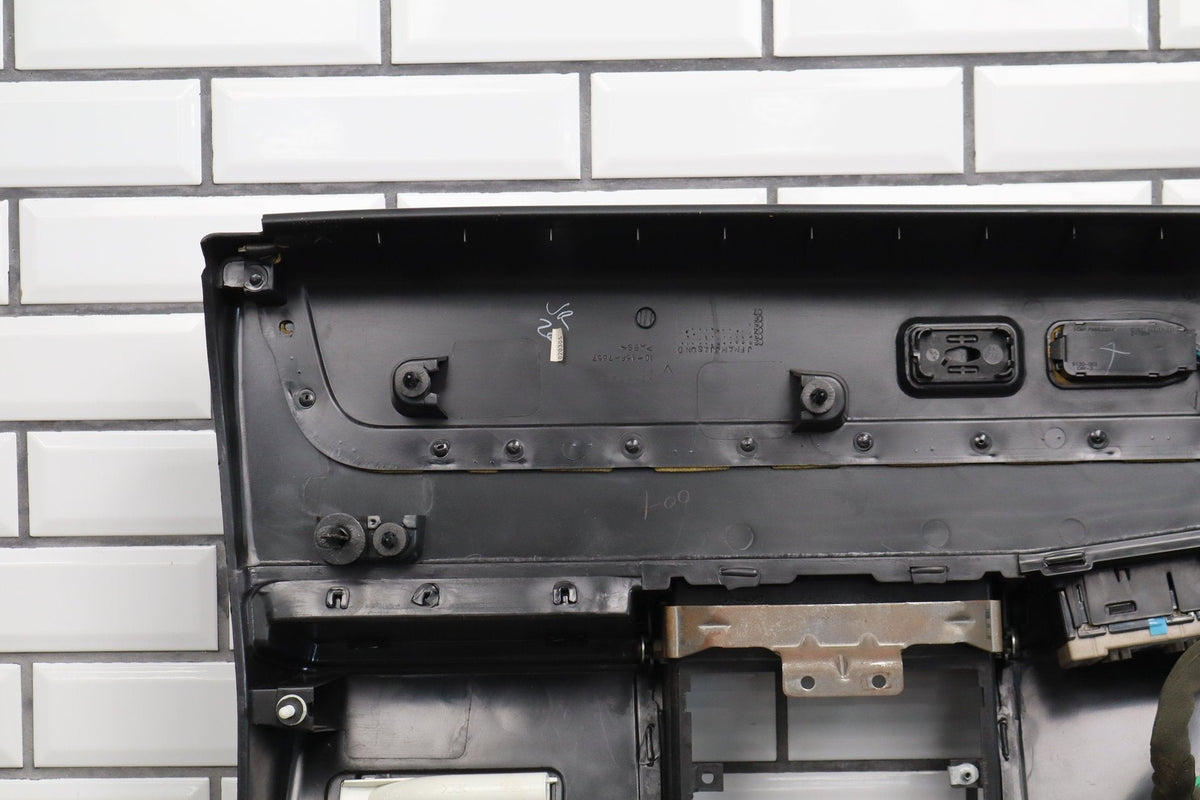 2003-2007 Hummer H2 - Right Front Door Trim Panel Ebony 48 15846874