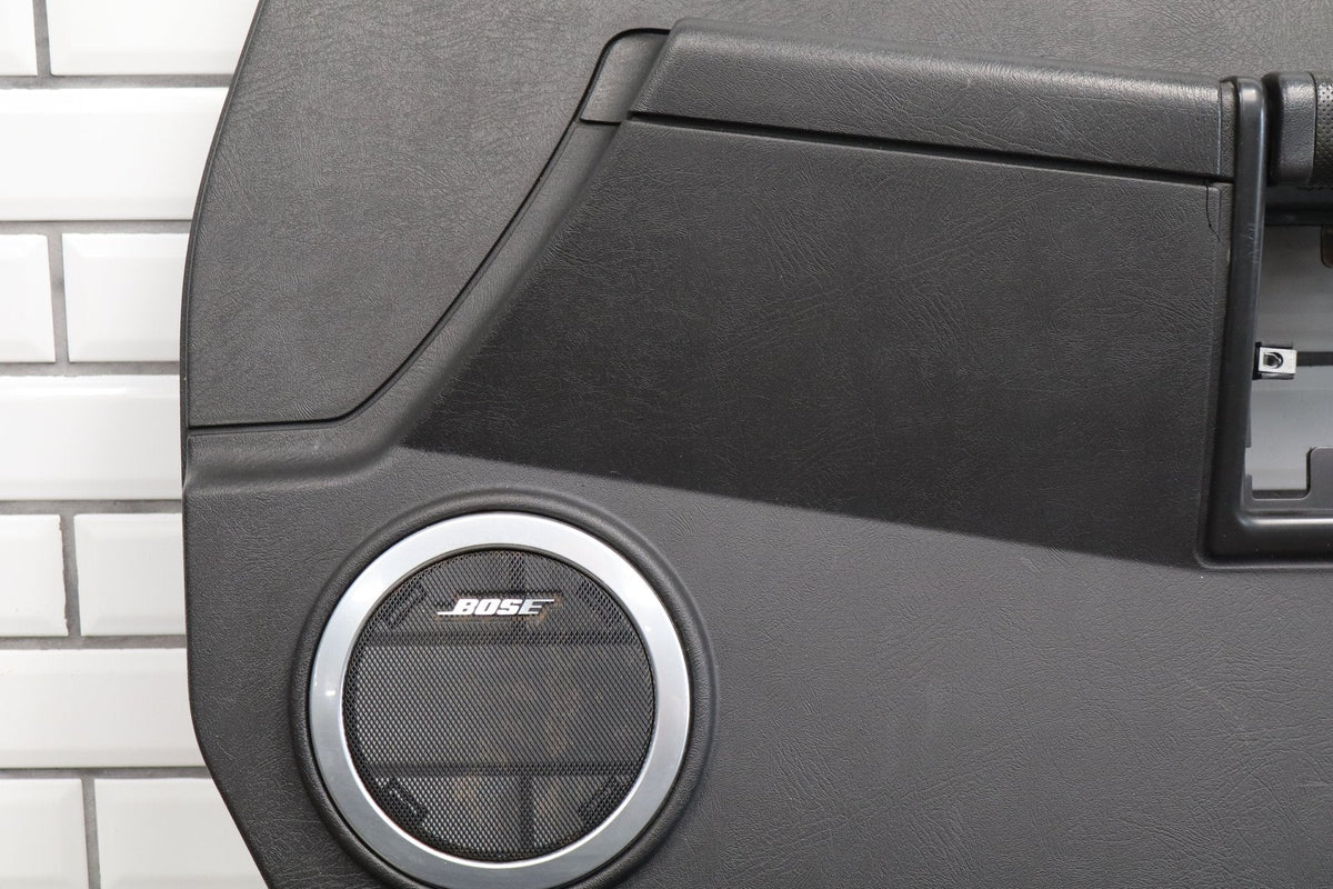 2003-2007 Hummer H2 - Right Front Door Trim Panel Ebony 48 15846874